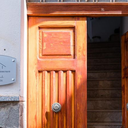 Casa Vacanza Francesca Leonforte エクステリア 写真